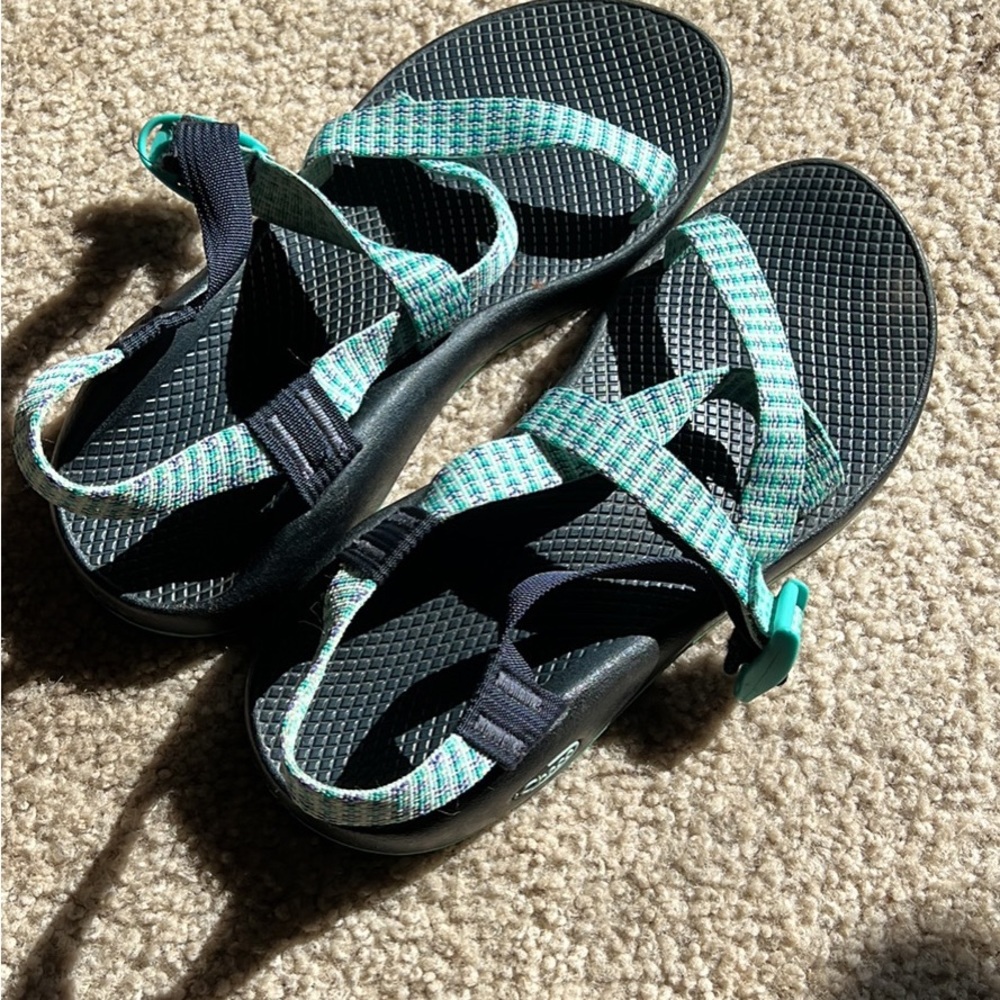 Chaco Size 10